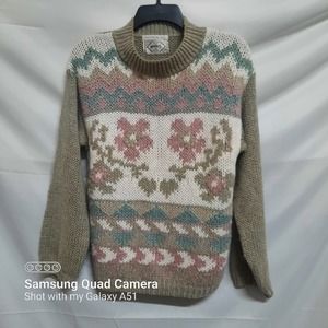 Vtg 90's Nuggets Handknit Floral Sweater  Med?